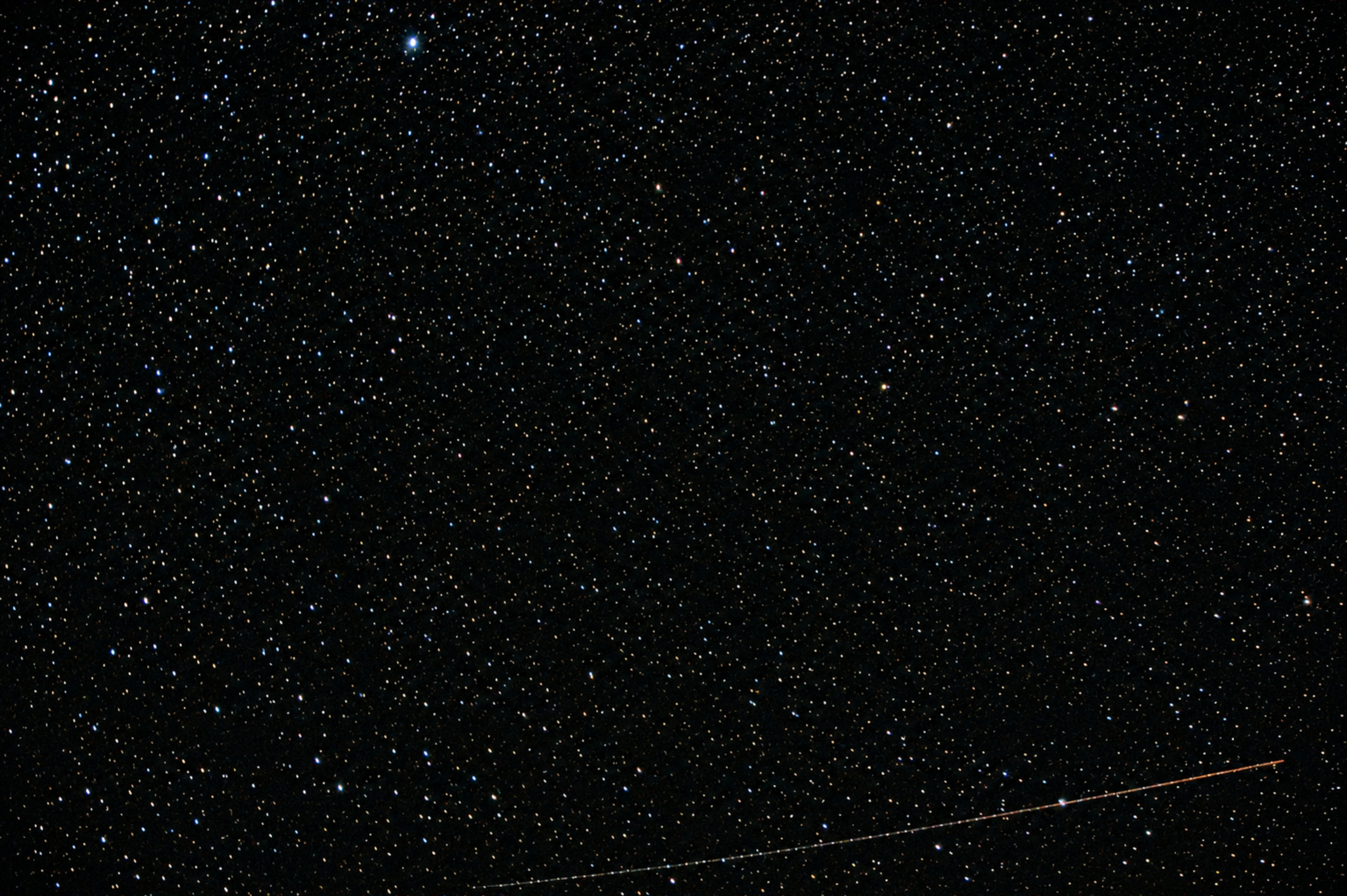 Une nuit où le ciel devient un voyage (1)